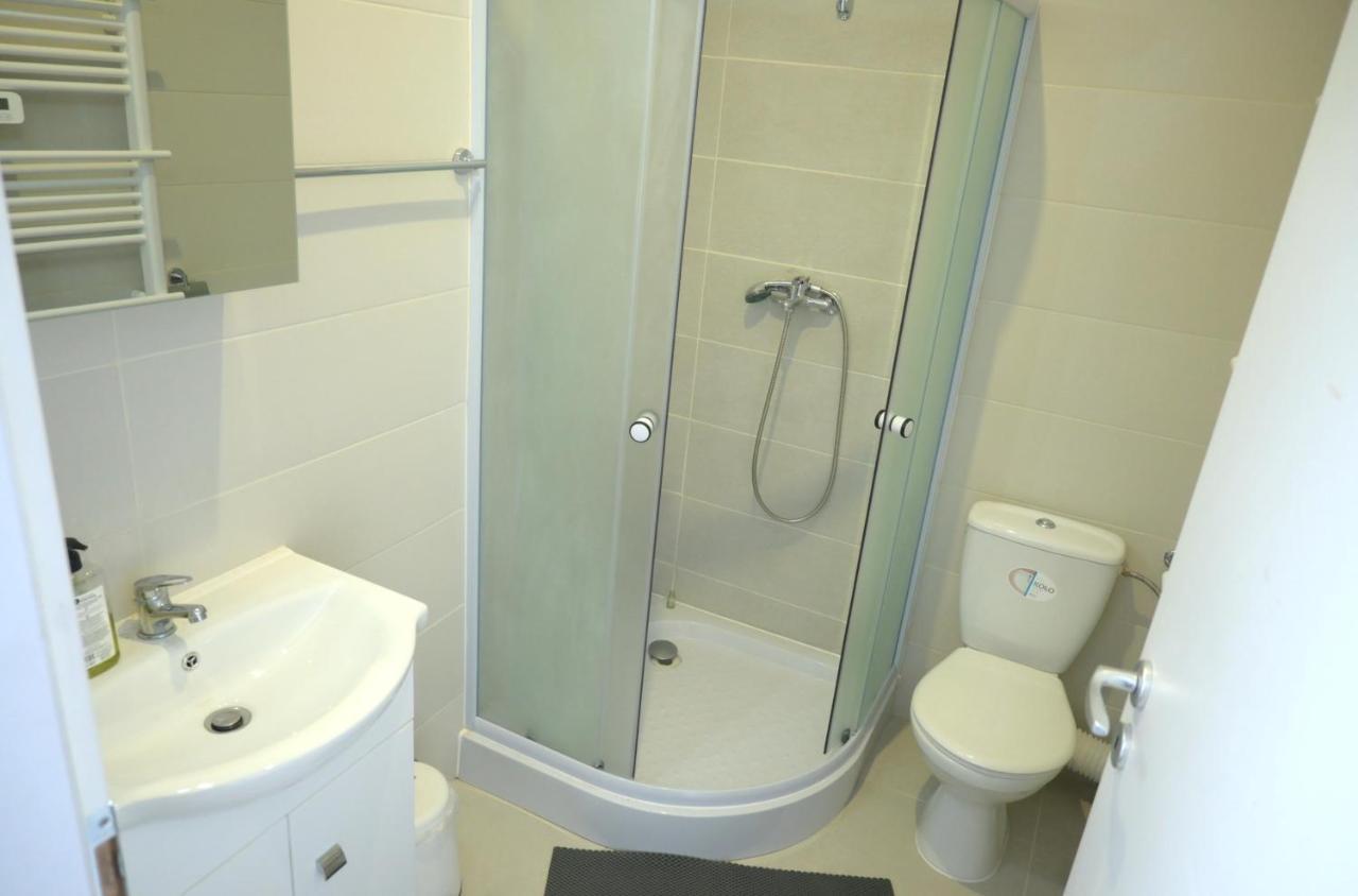 Luana Airport Apartments #9 Otopeni Ngoại thất bức ảnh